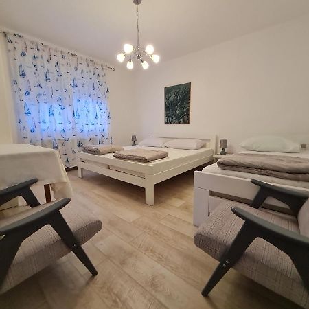 Apartman Nena Crikvenica Exterior foto