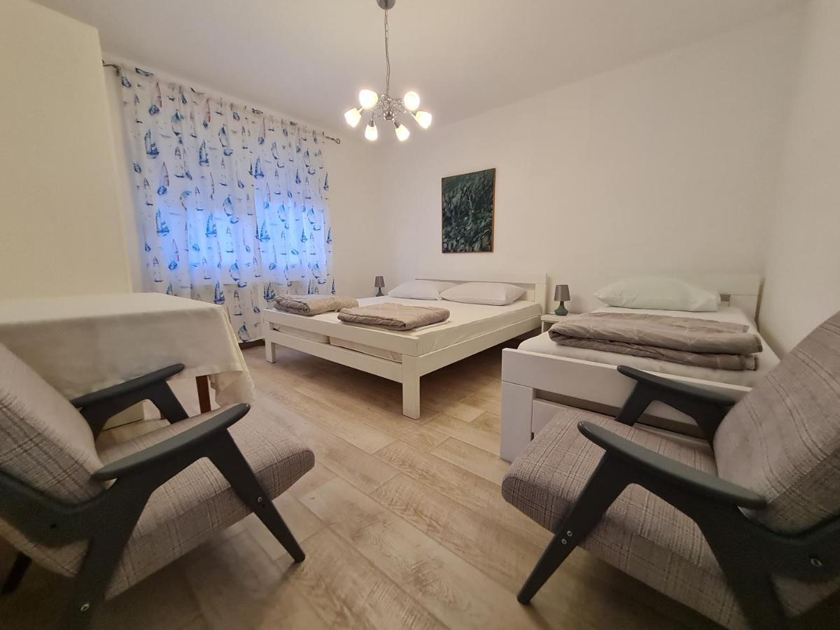 Apartman Nena Crikvenica Exterior foto